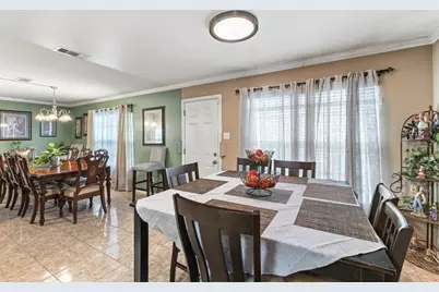 9411 Abbotshall Lane, Houston, TX 77044 - Photo 14