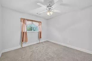 15859 E Park Ct, Houston, TX 77082 - Photo 18