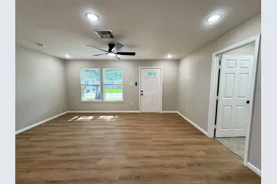 10629 Fairfax Street, Houston, TX 77029 - Photo 4