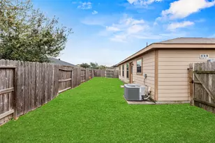 18710 Cinnamon Ash Ct, Cypress, TX 77433 - Photo 16