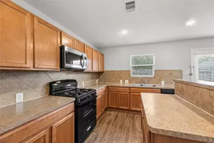 18710 Cinnamon Ash Ct, Cypress, TX 77433 - Photo 8