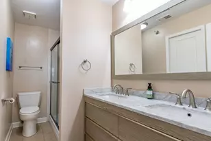 7700 Seawall Blvd, Galveston, TX 77551 - Photo 16