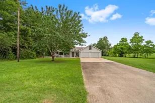 347 Myrow Rd, Livingston, TX 77351 - Photo 4