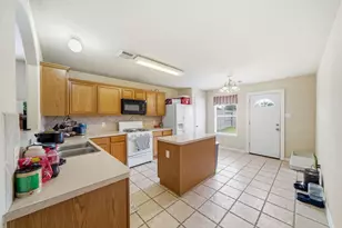 20239 Evening Primrose Ln, Tomball, TX 77375 - Photo 6