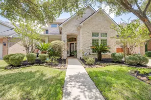 5722 Ballina Canyon Ln, Houston, TX 77041 - Photo 2