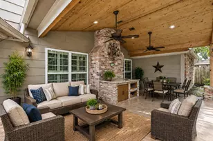 9203 S Pass Ln, Houston, TX 77064 - Photo 22