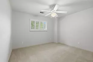 9203 S Pass Ln, Houston, TX 77064 - Photo 44