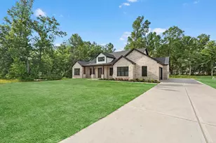 852 Rd 6609, Dayton, TX 77535 - Photo 2