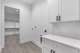 852 Rd 6609, Dayton, TX 77535 - Photo 24