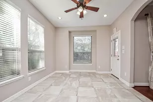 2218 Blue Rose Dr, Missouri City, TX 77459 - Photo 6
