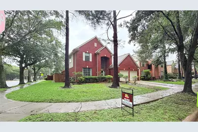 2218 Blue Rose Drive, Missouri City, TX 77459 - Photo 2