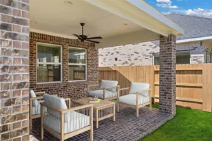 2323 Garden Arbor, Tomball, TX 77375 - Photo 12