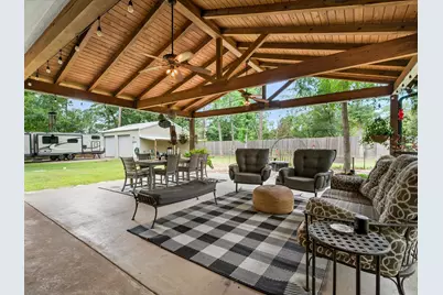 113 Pinewood Drive, Huntsville, TX 77340 - Photo 24