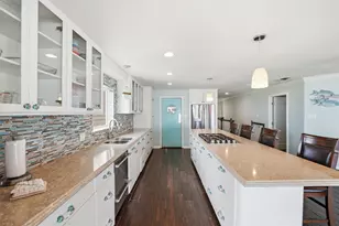 7712 Channelview Dr, Galveston, TX 77554 - Photo 8