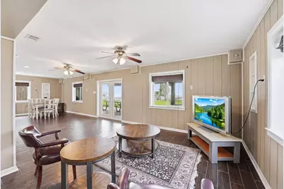 7712 Channelview Drive, Galveston, TX 77554 - Photo 32