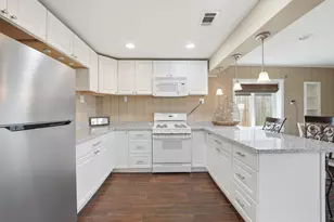 7712 Channelview Dr, Galveston, TX 77554 - Photo 30