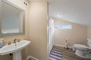 313 Schooner Dr, Freeport, TX 77541 - Photo 18