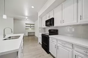 11925 Jones Rd, Houston, TX 77070 - Photo 12