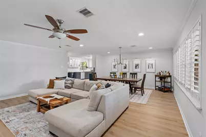 4845 Briarbend Drive, Houston, TX 77035 - Photo 4