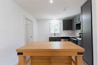5007 Edfield Street, Houston, TX 77033 - Photo 10