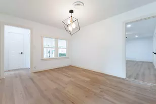 5007 Edfield St, Houston, TX 77033 - Photo 6