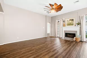 1127 Glendale Dr, Sugar Land, TX 77479 - Photo 12