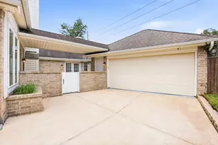 1127 Glendale Dr, Sugar Land, TX 77479 - Photo 40