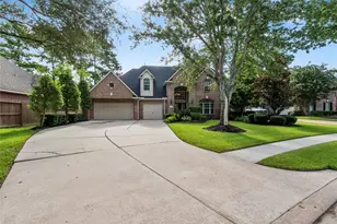 15618 Stable Lake Dr, Cypress, TX 77429 - Photo 2