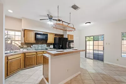 3007 Creek Manor Drive, Kingwood, TX 77339 - Photo 8