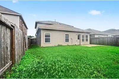 110 Kelly Street, Angleton, TX 77515 - Photo 32