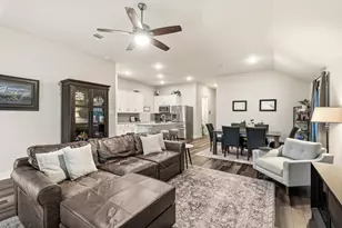 2634 Westward Hl Dr, Fresno, TX 77545 - Photo 6