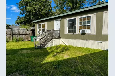 2910 Fairbanks Street, Houston, TX 77026 - Photo 8