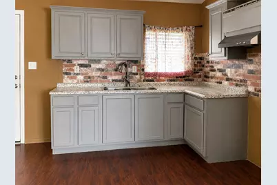 2910 Fairbanks Street, Houston, TX 77026 - Photo 4