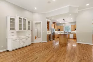 10857 Lake Forest Dr, Conroe, TX 77384 - Photo 14