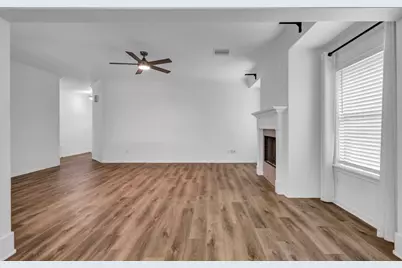 218 Lexington Avenue, Clute, TX 77531 - Photo 8
