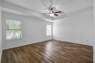 218 Lexington Ave, Clute, TX 77531 - Photo 18