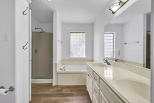 218 Lexington Ave, Clute, TX 77531 - Photo 16