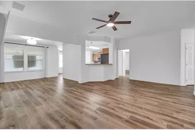 218 Lexington Avenue, Clute, TX 77531 - Photo 8