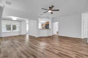 218 Lexington Ave, Clute, TX 77531 - Photo 8