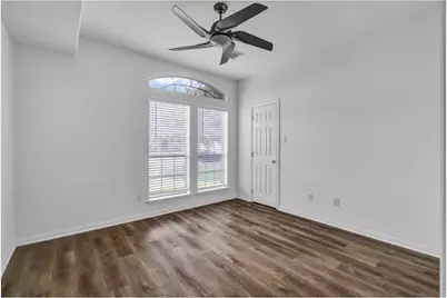 218 Lexington Avenue, Clute, TX 77531 - Photo 24