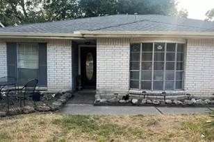10907 Montverde Ln, Houston, TX 77099 - Photo 1