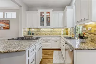 544 Bomar St, Houston, TX 77006 - Photo 24