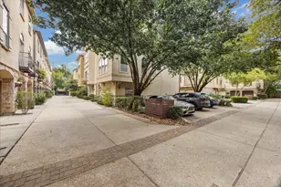 544 Bomar St, Houston, TX 77006 - Photo 42