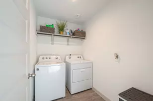 17 Desert Spring Ln, Manvel, TX 77578 - Photo 12