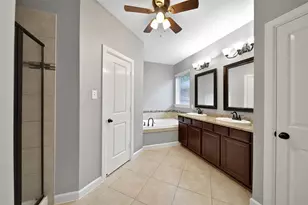 12935 Northpointe Bend Dr, Tomball, TX 77377 - Photo 18