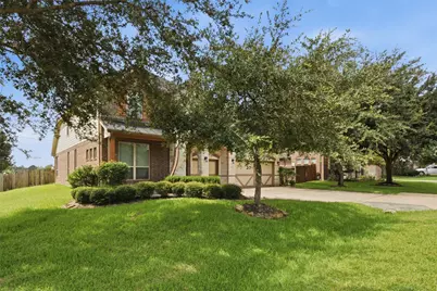 15823 Pine Country Boulevard, Tomball, TX 77377 - Photo 4