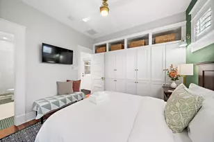 2415 37th St, Galveston, TX 77550 - Photo 16