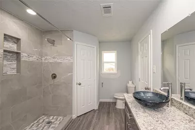15822 Bazelbriar Lane, Houston, TX 77489 - Photo 14