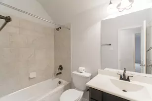 11 Sawbridge Cir, The Woodlands, TX 77389 - Photo 40