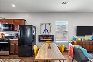 710 35th St, Galveston, TX 77550 - Photo 6